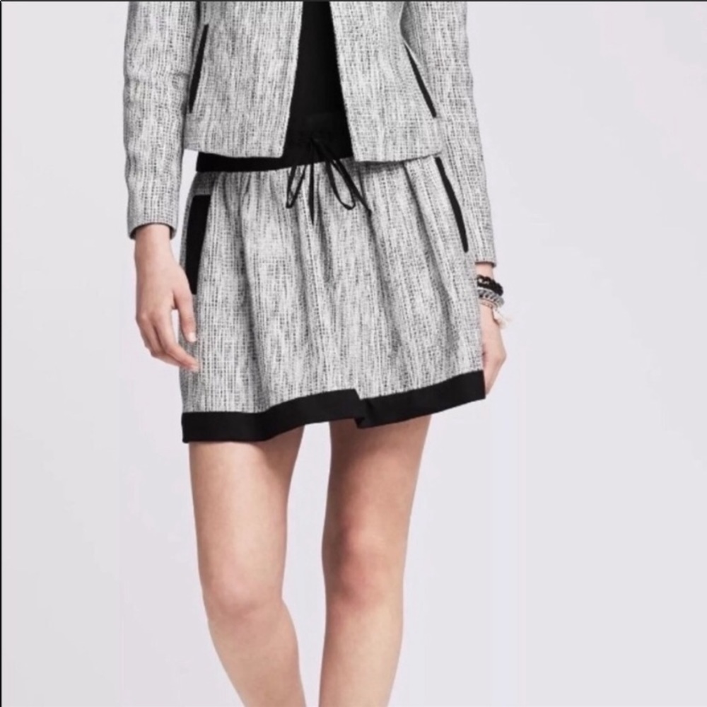 Banana Republic Tweed Skirt EUC